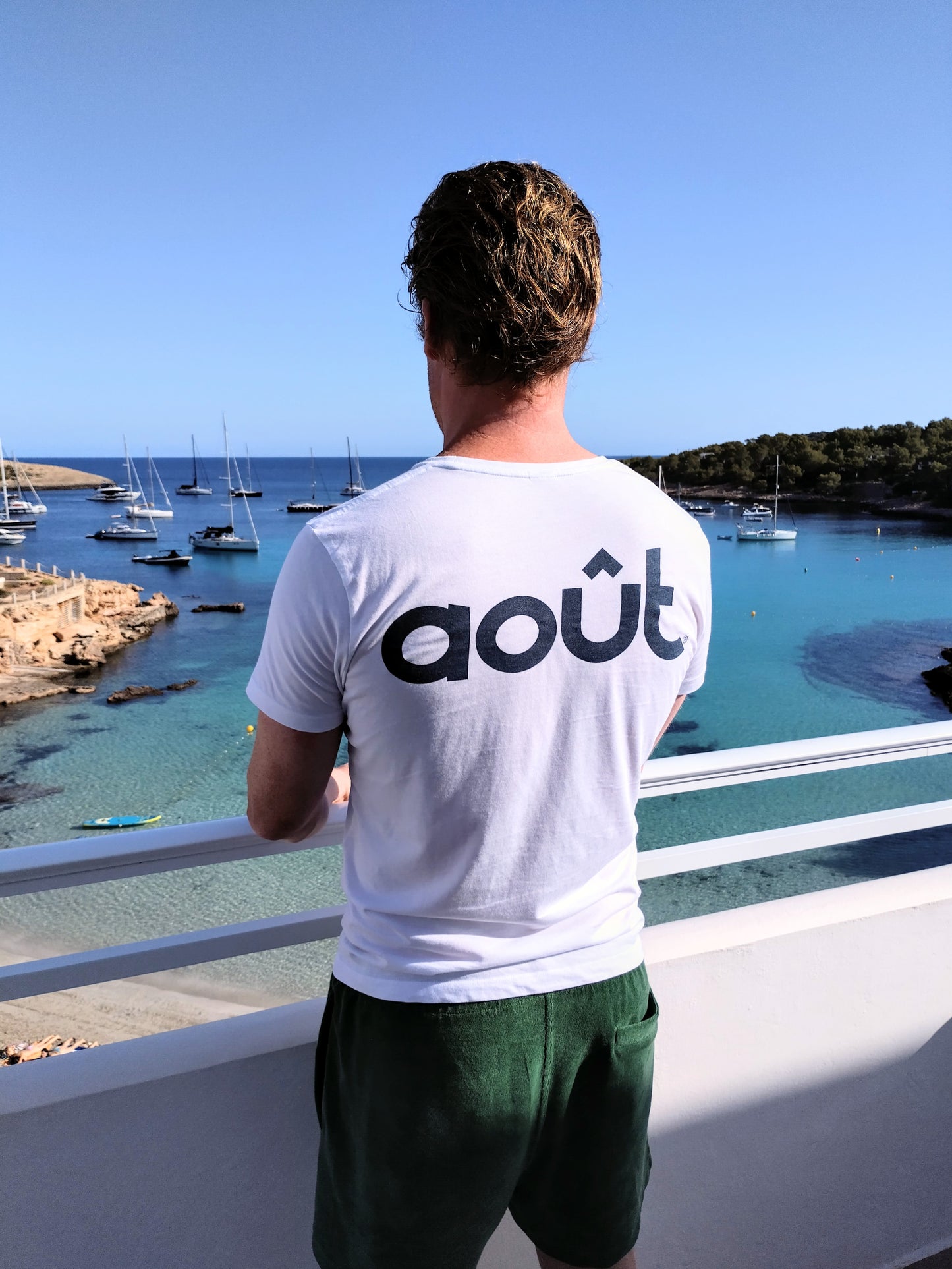 Août organic cotton white tshirt